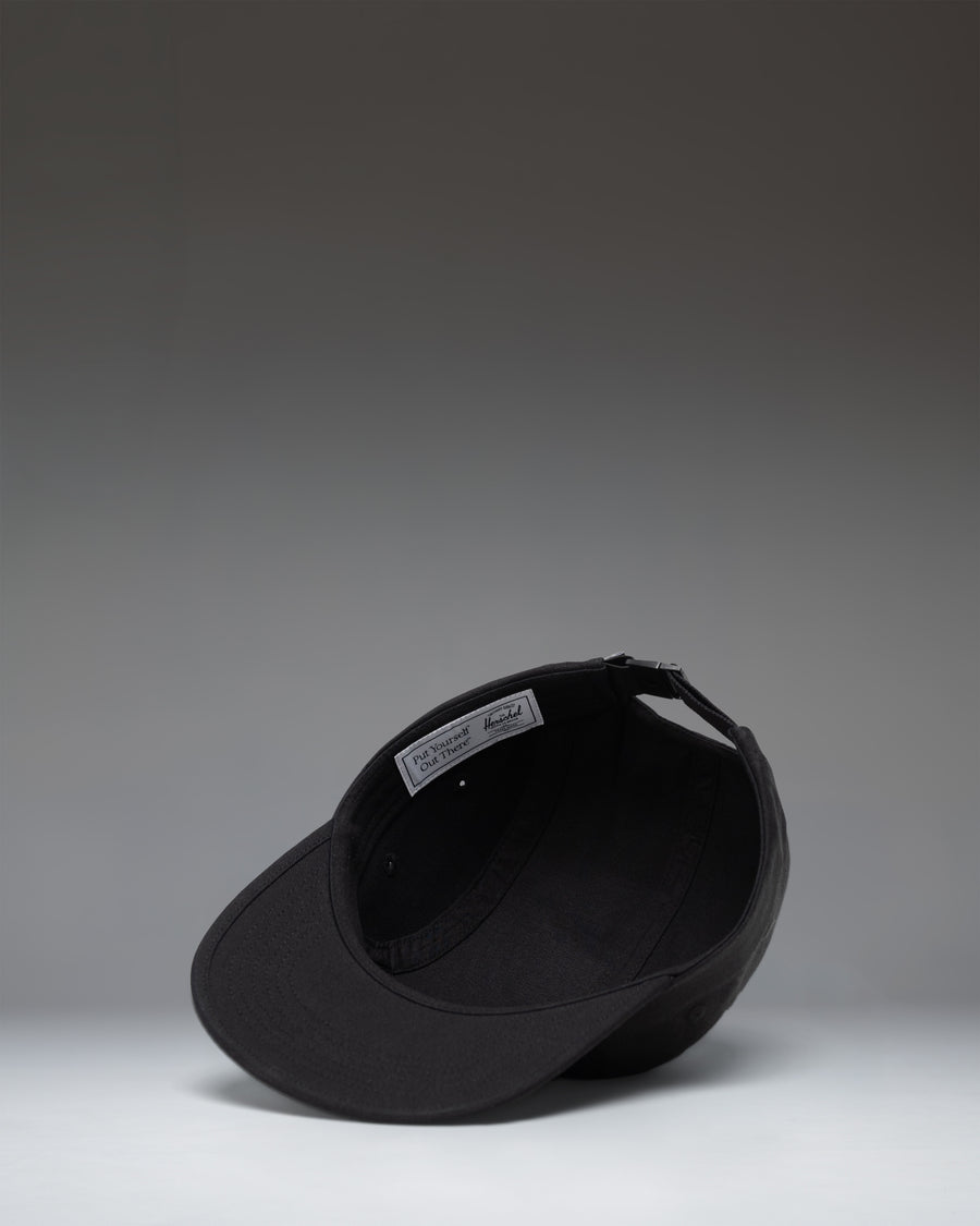 Herschel Supply Co. Glendale Cap in Black Tonal.