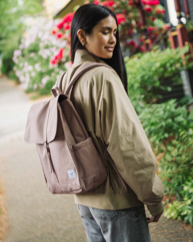 City Backpack – Herschel Supply Co. Europe