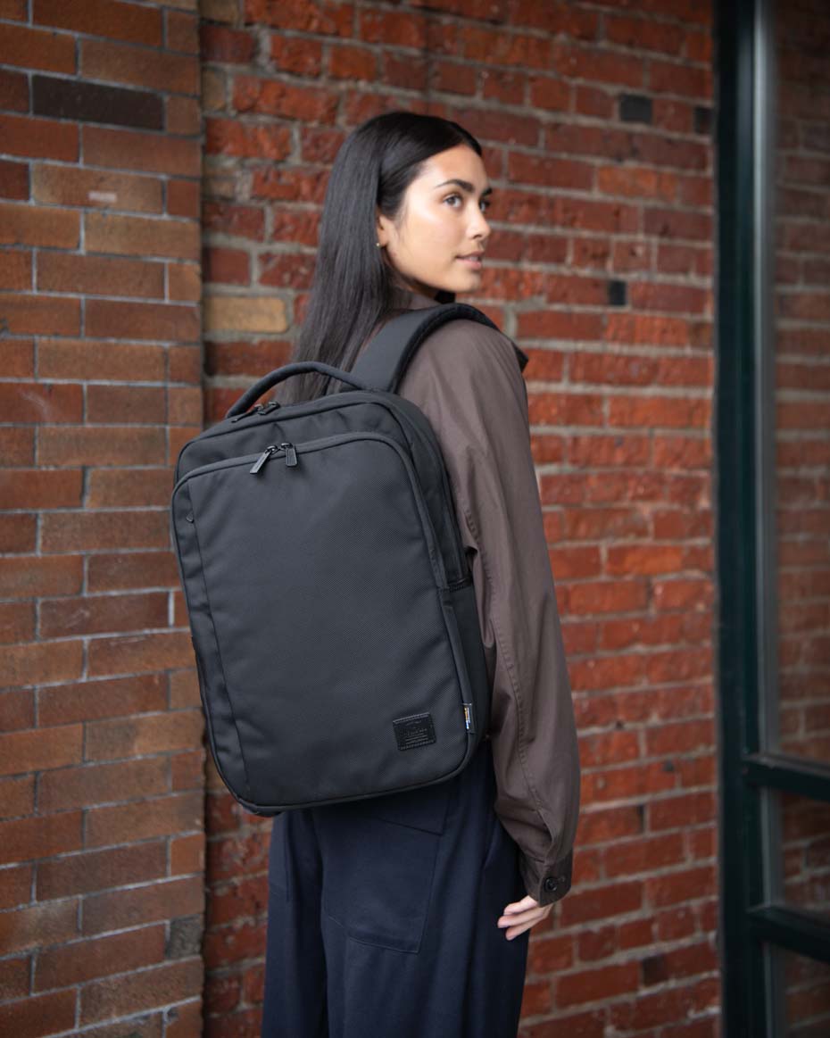 Kaslo Daypack Tech Cordura – Herschel Supply Co. Europe