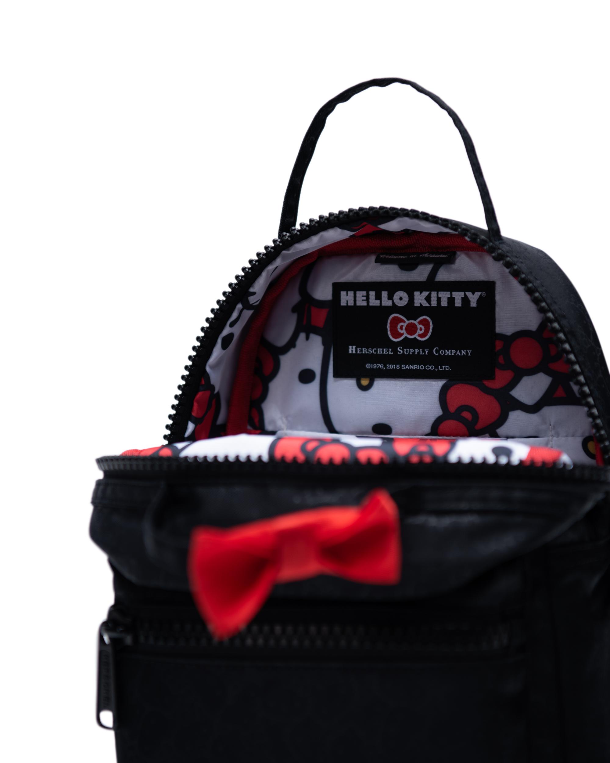 Herschel hello best sale kitty mini