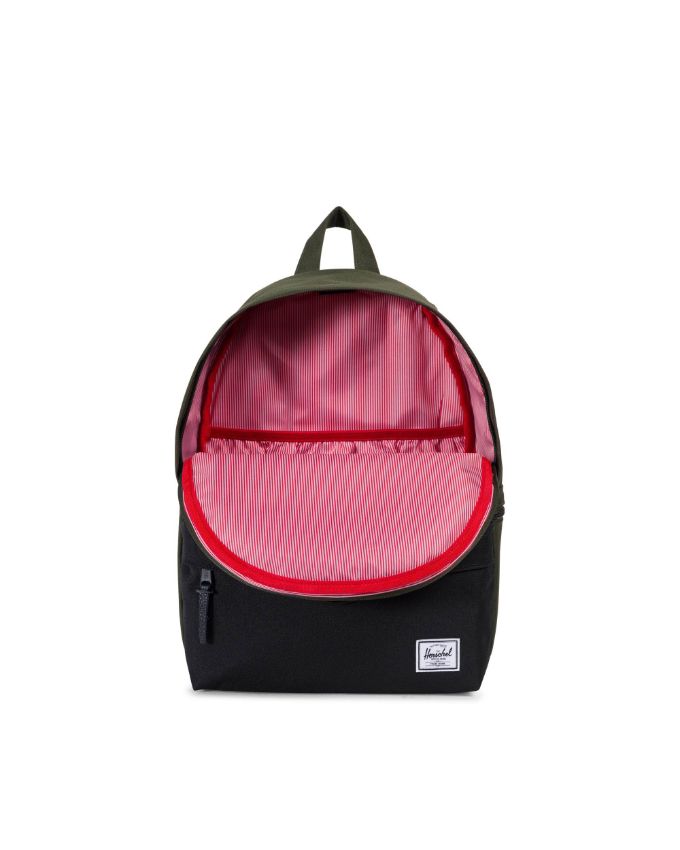 backpack with red and white stripes inside