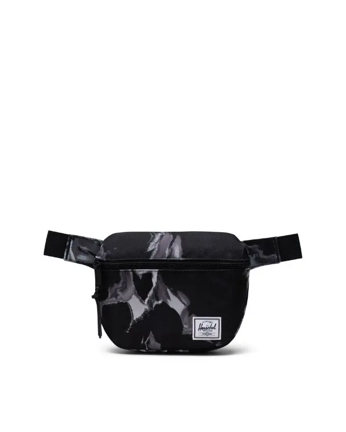 Fifteen Hip Pack