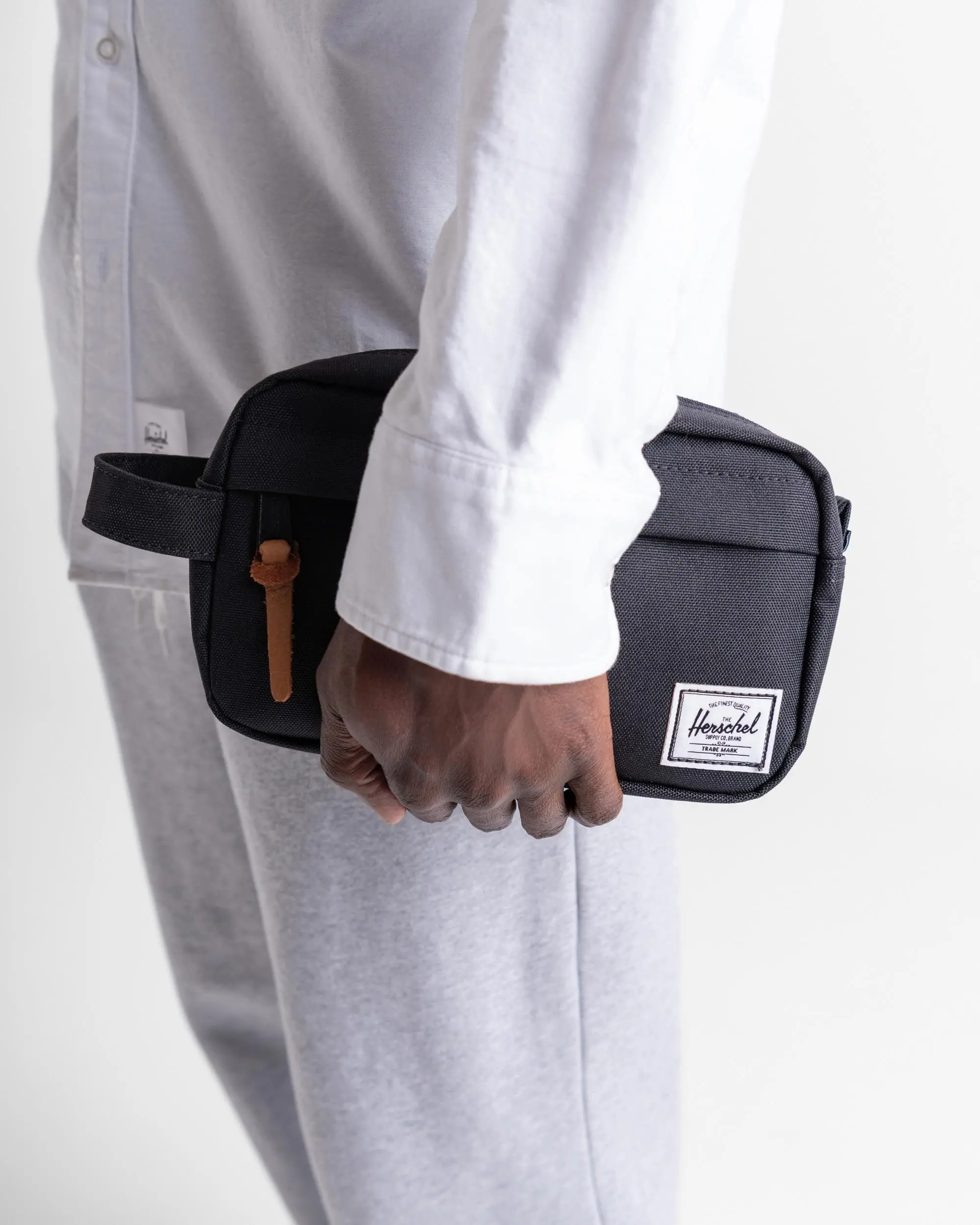 Herschel travel kit carry on clearance