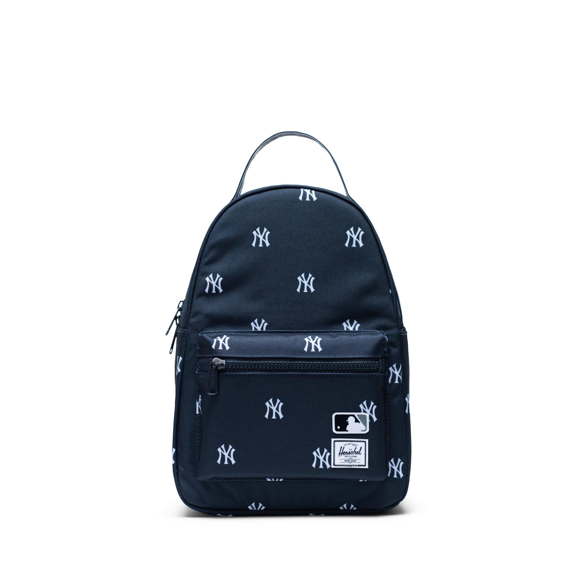 Herschel town hot sale x small