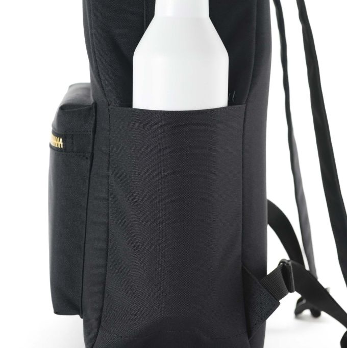 hype backpack with bottle holder