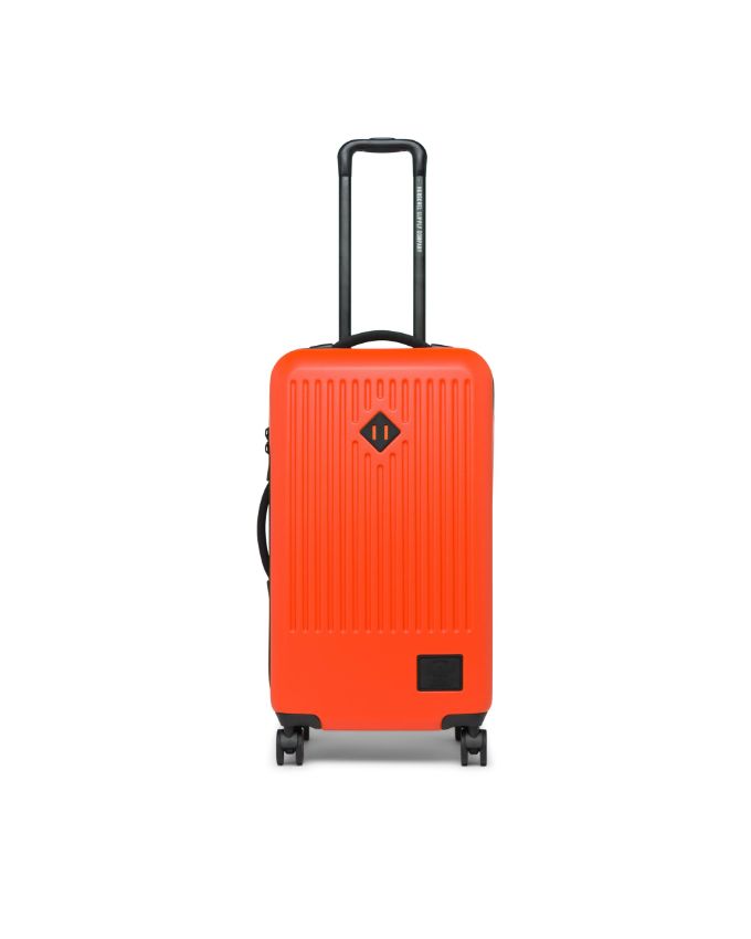 carry on luggage that follows you