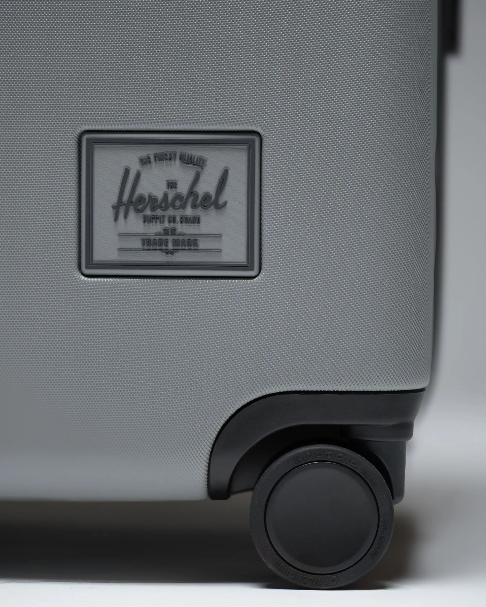 Herschel Heritage™ Hardshell Luggage | Medium - 67L