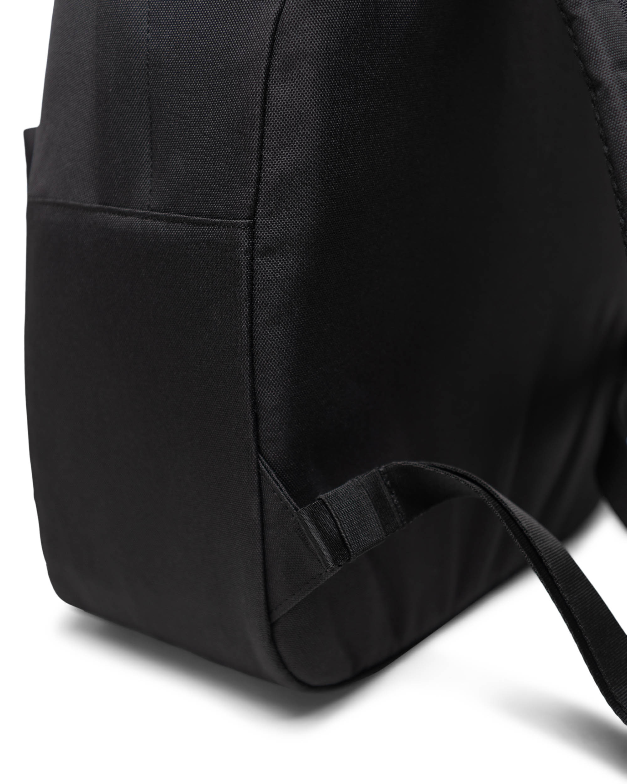 Herschel supply co 22l classic backpack 2025