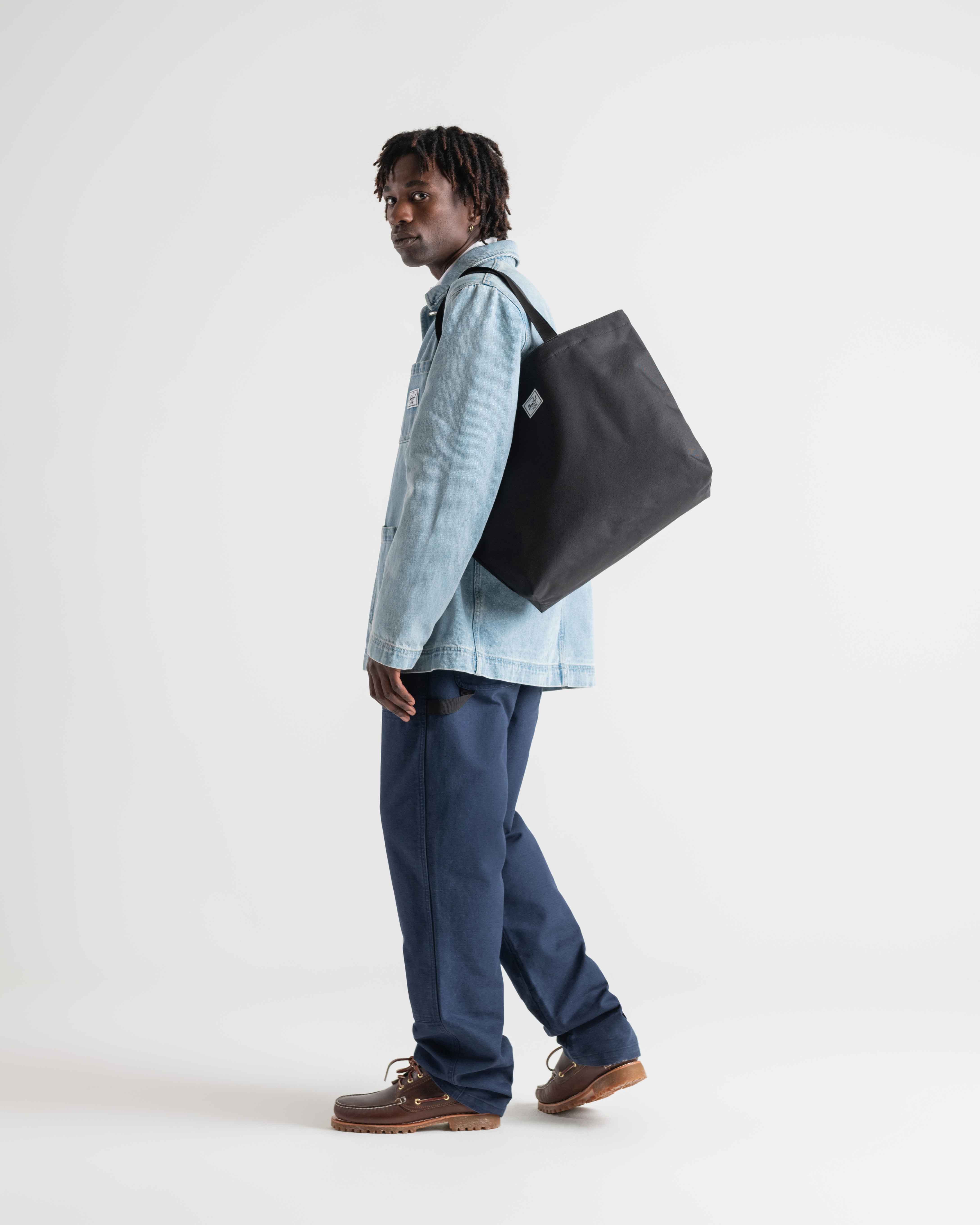 Classic tote clearance