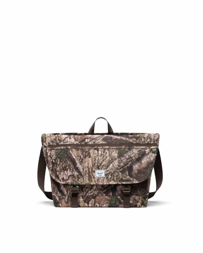 Realtree® Cove Messenger - 22.5L