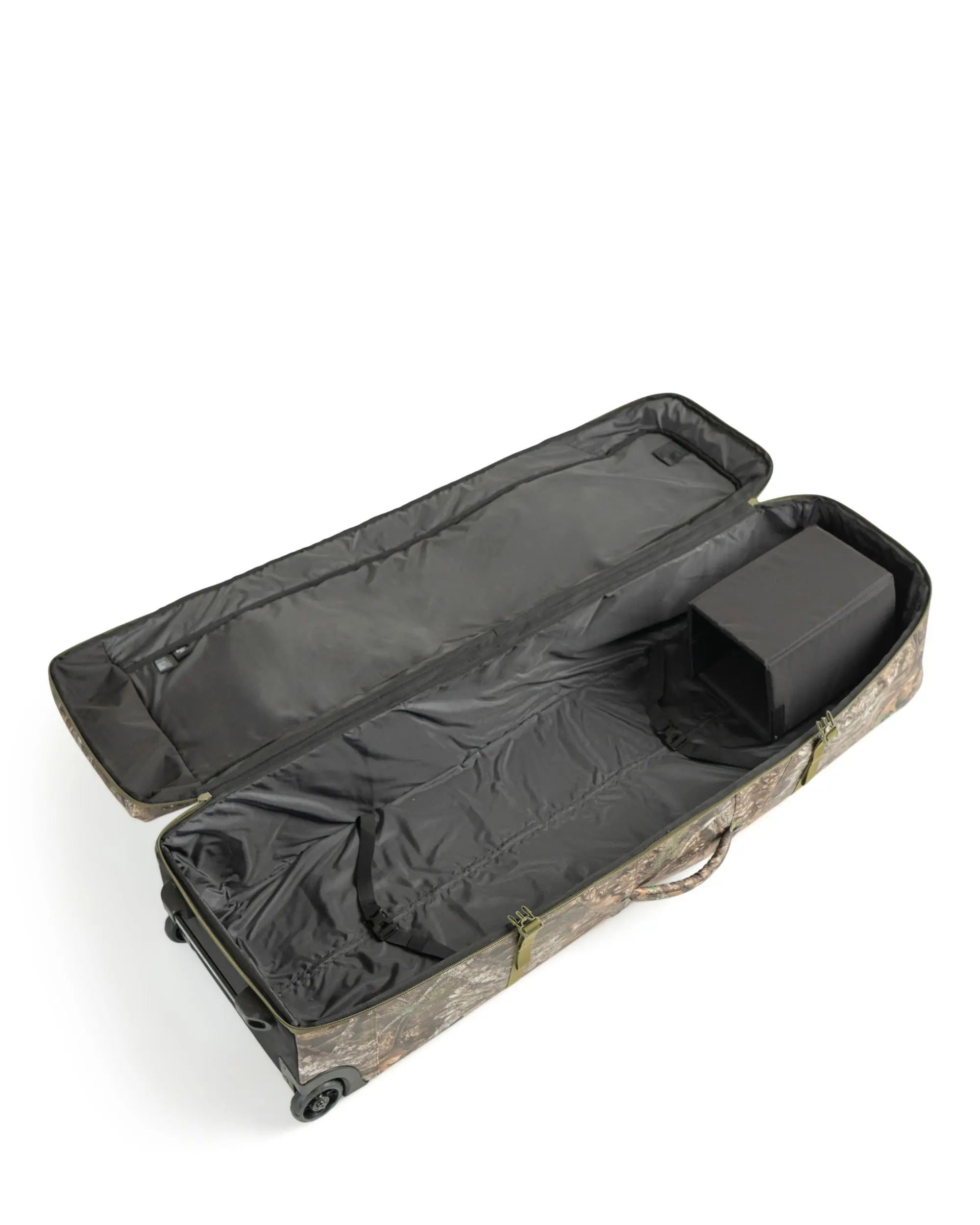 Realtree Herschel Heritage Golf Travel Wheelie Bag